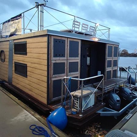 Houseboat Water King Apartament Plywajacy Dom Na Wodzie, 7 Os Wrocław Kültér fotó